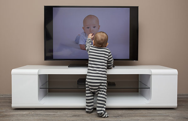 Protect Children From Tv Tip Overs Childproofingexperts Com